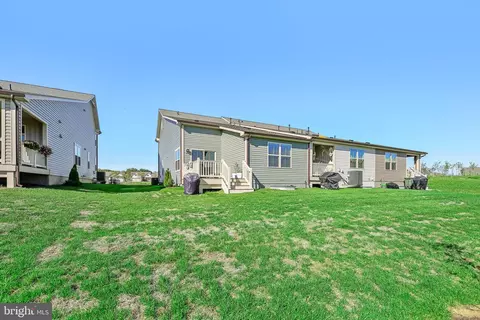 360 Shortleaf Cir, Frederick, MD 21702 photo 28