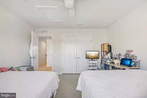 360 Shortleaf Cir, Frederick, MD 21702 photo 19