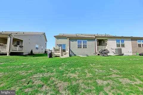 360 Shortleaf Cir, Frederick, MD 21702 photo 27