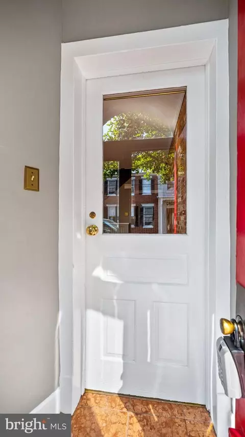 Entry Way - 225 E Church St, Frederick, MD 21701 photo 2 of 12