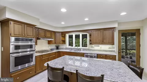 Kitchen - 607 Lindbergh Ct, Frederick, MD 21701 photo 2 of 4