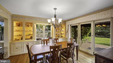 Dining - 607 Lindbergh Ct, Frederick, MD 21701 photo 2 of 3