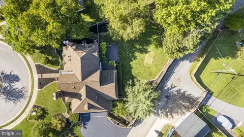 View/Area - 607 Lindbergh Ct, Frederick, MD 21701 photo 5 of 10