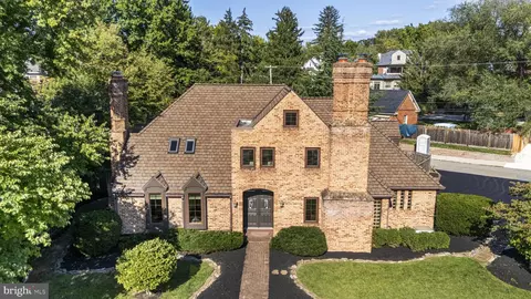 Exterior - 607 Lindbergh Ct, Frederick, MD 21701 photo 4 of 26