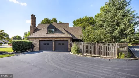 Exterior - 607 Lindbergh Ct, Frederick, MD 21701 photo 12 of 26