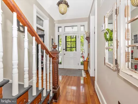 Entry Way - 35 E Main St E, Middletown, MD 21769 photo 2 of 11