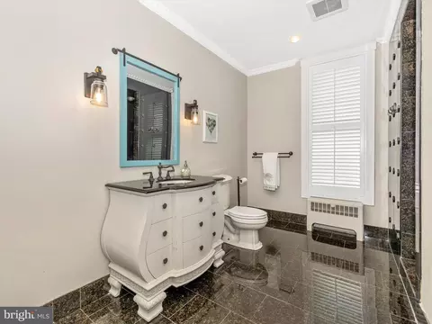 Bath - 35 E Main St E, Middletown, MD 21769 photo 1 of 10