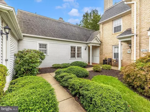 2487 5 Shillings Rd, Frederick, MD 21701