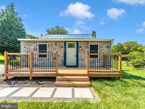 5638 Bartonsville Rd, Frederick, MD 21704