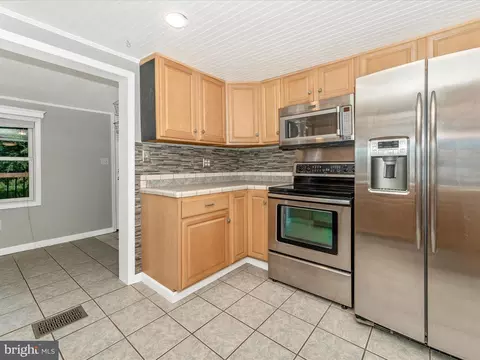 5638 Bartonsville Rd, Frederick, MD 21704 photo 10