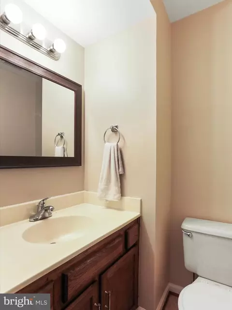 8208 Red Wing Ct, Frederick, MD 21701 photo 14