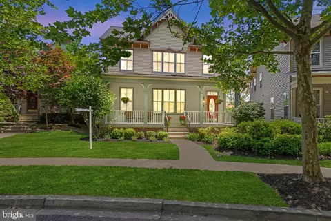 3869 Braveheart Dr, Frederick, MD 21704