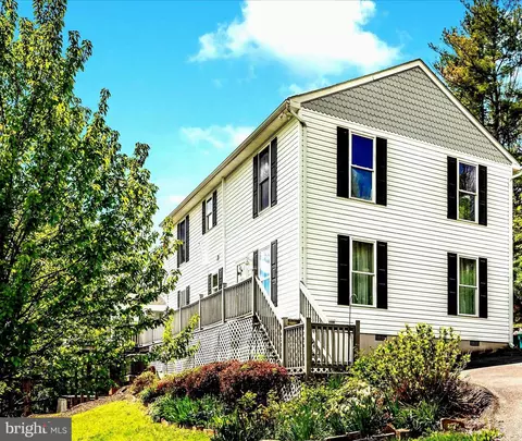 3932 Wistman Ln, Myersville, MD 21773