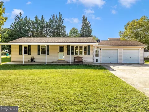 7093 Fern Ln, Middletown, MD 21769