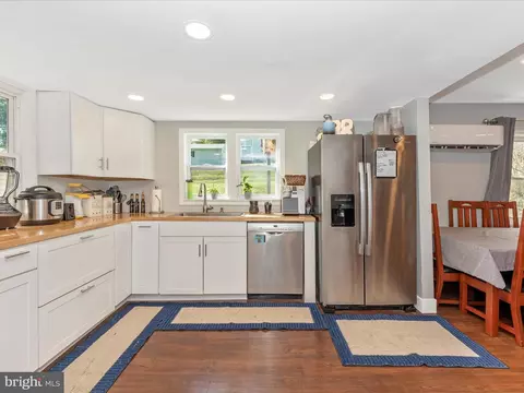 Kitchen - 602 E D St, Brunswick, MD 21716 photo 1 of 4