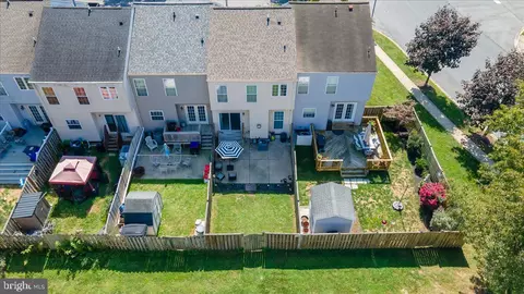 View/Area - 2068 Sumner Dr, Frederick, MD 21702 photo 2 of 7