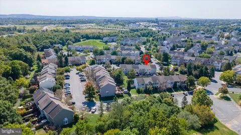 View/Area - 2068 Sumner Dr, Frederick, MD 21702 photo 6 of 7