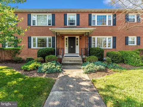 1612 Rock Creek Dr #10, Frederick, MD 21702