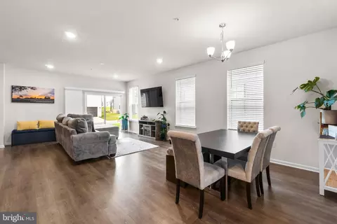 430 Constellation Ln, Frederick, MD 21701 photo 3