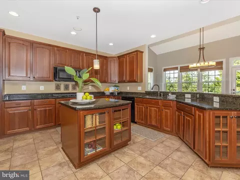 9110 Belvedere Dr, Frederick, MD 21704 photo 11