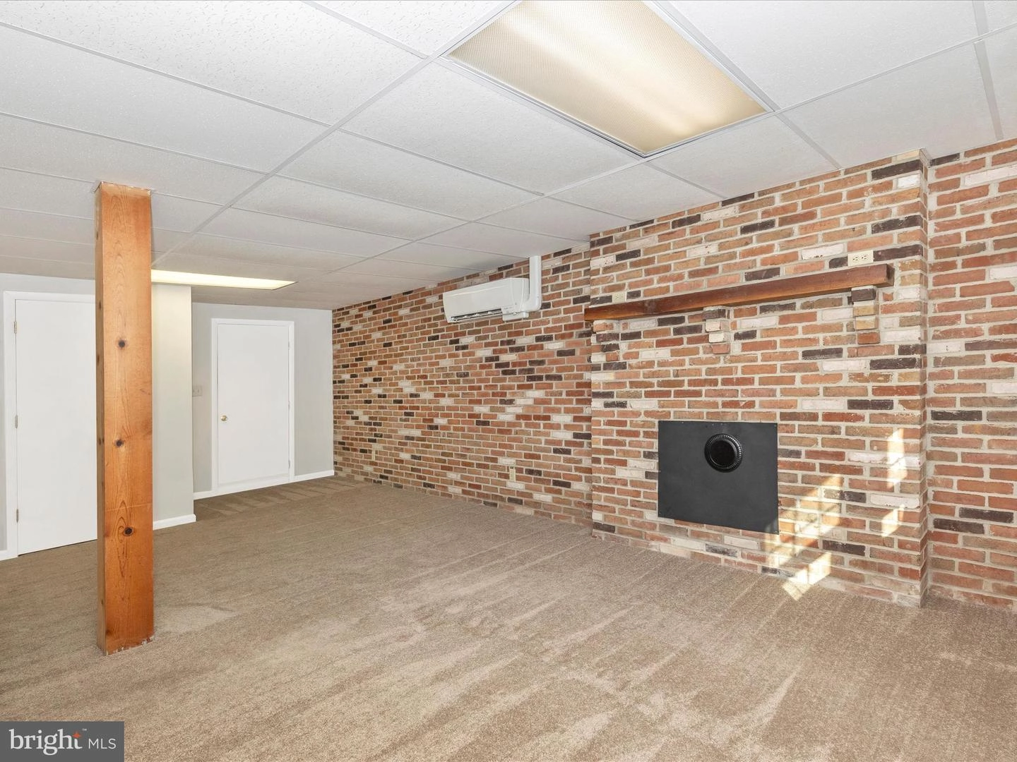 Living - 9028 Hamburg Rd, Frederick, MD 21702 photo 11 of 11