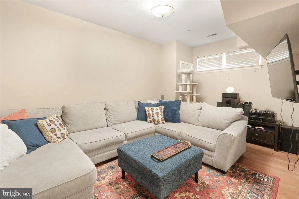 2238 Bear Den Rd, Frederick, MD 21701 photo 31