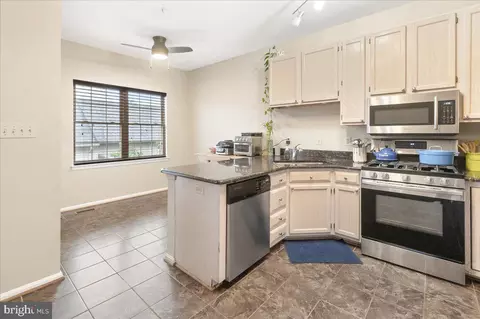 2238 Bear Den Rd, Frederick, MD 21701 photo 7