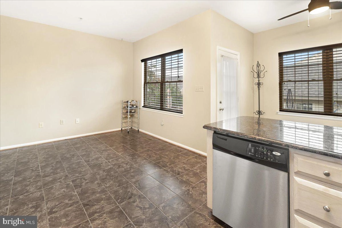 2238 Bear Den Rd, Frederick, MD 21701 photo 9