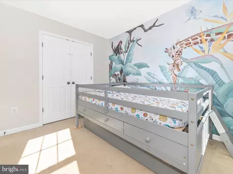 Bedroom - 2256 W Greenleaf Dr, Frederick, MD 21702 photo 4 of 7