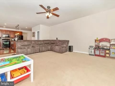 Living - 2256 W Greenleaf Dr, Frederick, MD 21702 photo 6 of 6