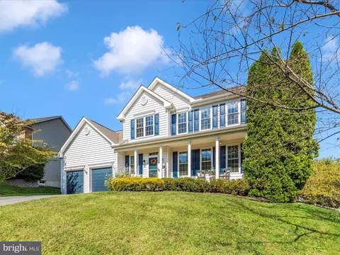 Exterior - 2256 W Greenleaf Dr, Frederick, MD 21702 photo 11 of 17