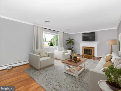 Living - 7 Fairview Ave, Frederick, MD 21701 photo 1 of 7