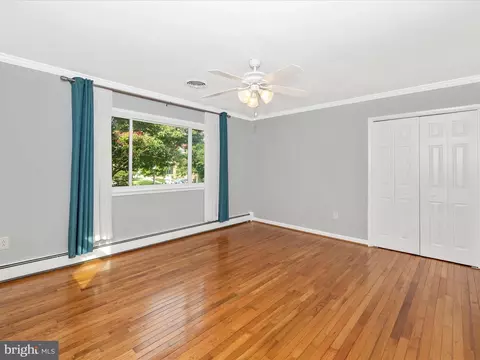 Bedroom - 7 Fairview Ave, Frederick, MD 21701 photo 3 of 4