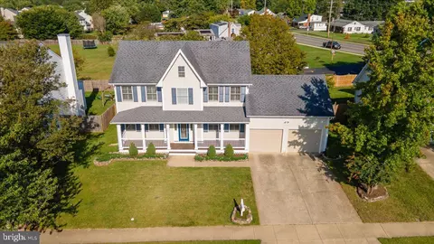 603 Hunting Ridge Dr, Frederick, MD 21701