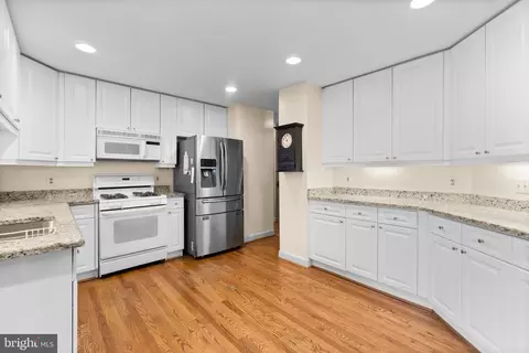 2365 Bear Den Rd, Frederick, MD 21701 photo 12