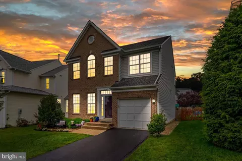 Exterior - 9548 Kingston Pl, Frederick, MD 21701 photo 3 of 13
