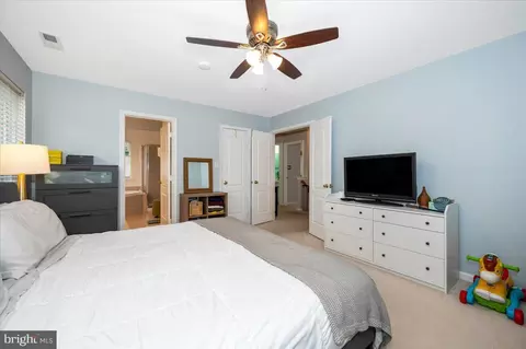 Bedroom - 9548 Kingston Pl, Frederick, MD 21701 photo 1 of 7