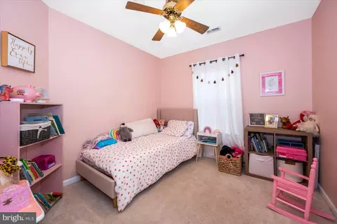 Bedroom - 9548 Kingston Pl, Frederick, MD 21701 photo 4 of 7