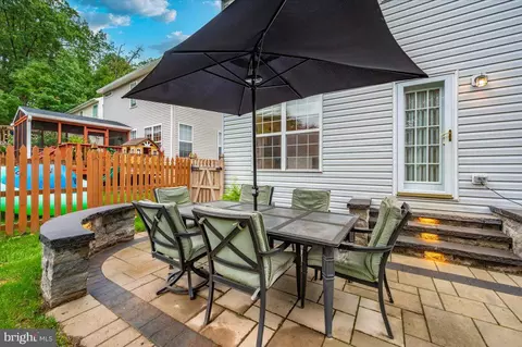 Exterior - 9548 Kingston Pl, Frederick, MD 21701 photo 9 of 13