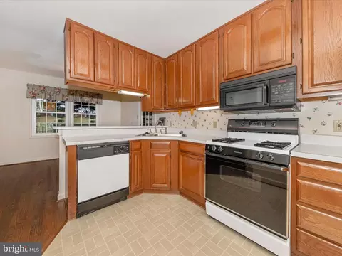 812 B Dunbrooke Ct, Frederick, MD 21701 photo 8