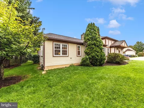 812 B Dunbrooke Ct, Frederick, MD 21701 photo 32
