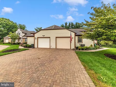 812 B Dunbrooke Ct, Frederick, MD 21701 photo 33