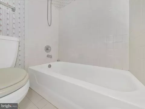 812 B Dunbrooke Ct, Frederick, MD 21701 photo 23