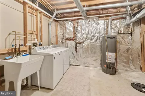 2202 Bear Den Rd, Frederick, MD 21701 photo 31