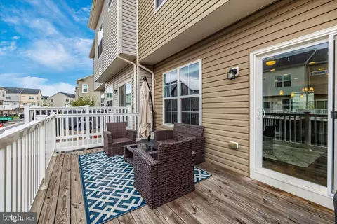 Exterior - 6305 Posey St, Frederick, MD 21703 photo 3 of 16