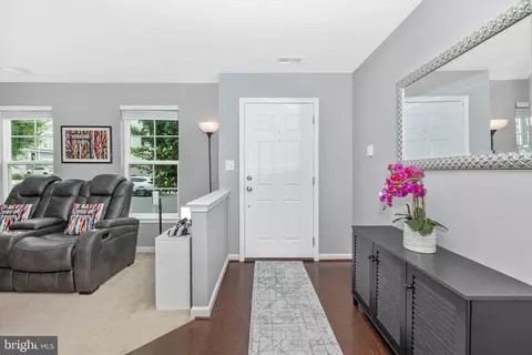 Entry Way - 6305 Posey St, Frederick, MD 21703 photo 1 of 8