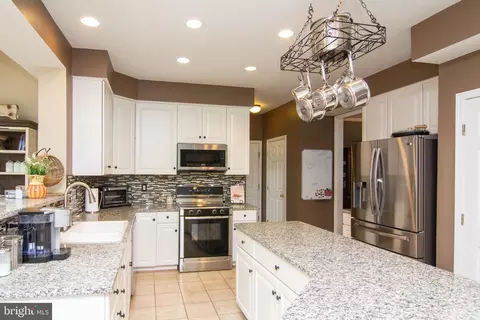 Kitchen - 1807 Rainbow Falls Ct, Frederick, MD 21702 photo 1 of 6