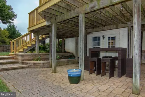 Exterior - 1807 Rainbow Falls Ct, Frederick, MD 21702 photo 6 of 10