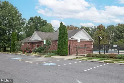 Exterior - 1807 Rainbow Falls Ct, Frederick, MD 21702 photo 10 of 10