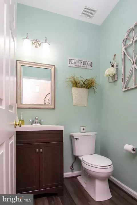 Bath - 1807 Rainbow Falls Ct, Frederick, MD 21702 photo 1 of 4